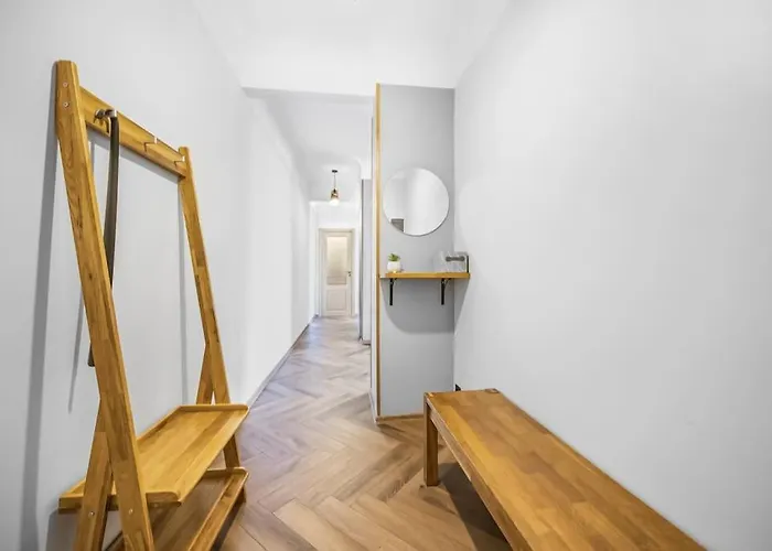 Cozy In The Center Apartment